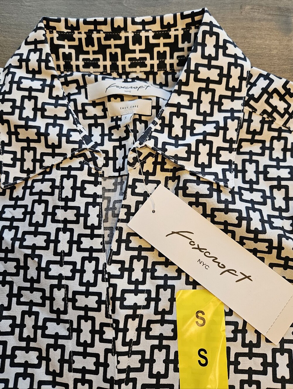 NWT Foxcraft Button Front - Picture 3 of 6